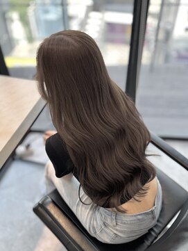 フラット(FLAT) 【ブリーチなし】透明感◎ミルクティーグレージュ♪♪