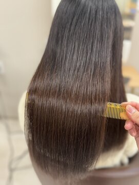 クリーム 町田(Cream) 髪質改善しながらできる縮毛矯正