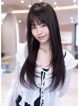 イオ 本厚木(io) 20代30代くびれ顔周りレイヤーカット/美髪質改善/縮毛矯正