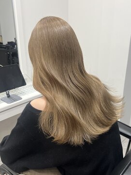 ヴィア 京都烏丸(Via) ミルクティーベージュ/ダブルカラー/アッシュ/ブラウン/髪質改善