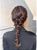 お呼ばれアレンジ/結婚式ヘアアレンジ【toe松山】