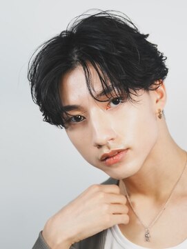 フィフス 渋谷(fifth) シャドウパーマルーズパーマ波巻きパーマツイストスパイラル渋谷