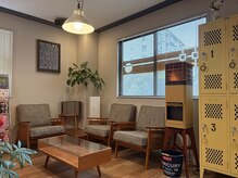 デイトリッパー(Day Tripper)の雰囲気（男性と女性のお客様で施術＆待合スペースを分けています。）