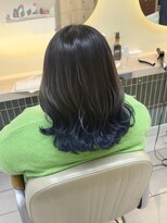 テトラ バイ ネオリーブ 横浜西口店(tetra by neolive) ネイビー グラデーション グレージュ ケアブリーチ 横浜★