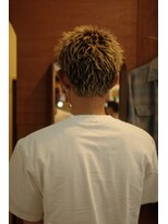 エディ(Edy)&nbsp;メンズスパイキーショート刈り上げケアブリーチブロンド韓国ヘア