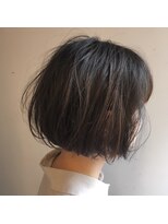カウチ(Kauti) ショートボブ
