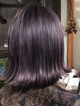 ソーイ ヘアアンドライフスタイル ショップ(SO-E HAIR&LIFESTYLE SHOP) ブルーパープル
