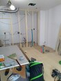 ヘアーレイズ(Hair Raise)&nbsp;内装工事途中、シャンプー台です。配管やら土台作ってる！