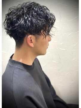 ヒロギンザ 銀座一丁目店(HIRO GINZA) センターパート×スパイラルパーマ