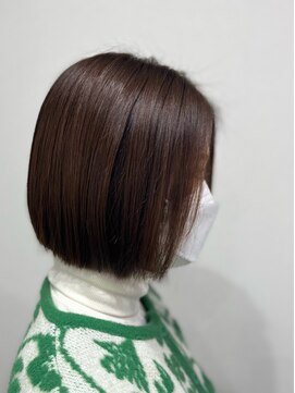 モンド ホリスティック ヘアー(MONDE Holistic Hair) ミニボブ[マニッシュショート/タイトストレート/ダークアッシュ]