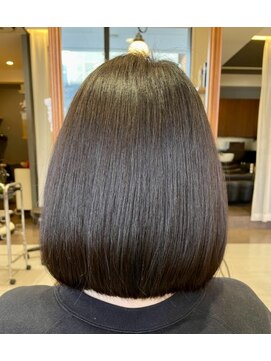 リベア 一之江店(Rever) ラフニュアンス/サイドパート/ぷつっとボブ【一之江/江戸川】