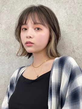 サンク 原宿 表参道(cinq) インナーカラー切りっぱなしボブタッセルボブ外ハネボブ韓国風