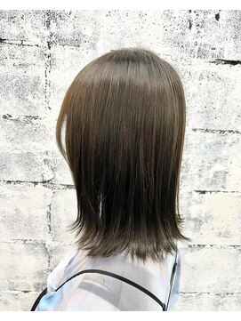 リモア(Remore) オリーブグレージュ