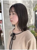 外ハネ/切りっぱなし/顔周りレイヤー/ほうじ茶ラテカラー