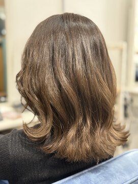 スナリー(Snaly) ブリーチ履歴有り/くすみベージュ/白髪の染まるおしゃれ染