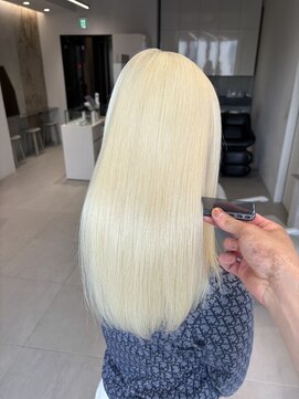 ソル 栄矢場町(SOL) ホワイトブロンド