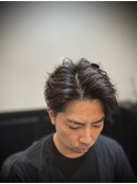 七三オールバックかき上げヘアツーブロックツイストパーマ