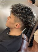 20代ツイストスパイラル◎メッシュブリーチ×束感メンズパーマ