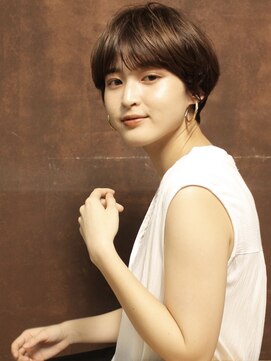 シアンデルカ(CYANDELUCCA) ベージュショートヘア