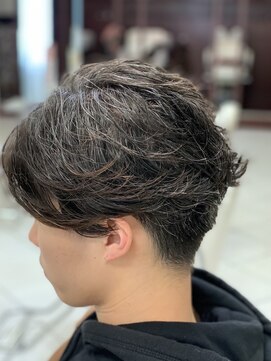 アース 西千葉店(HAIR&MAKE EARTH) ☆毛流れフェザーパーマ☆