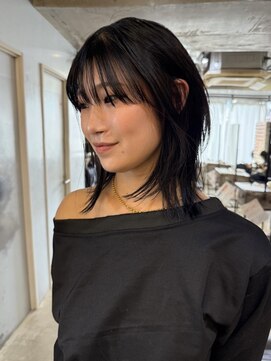 ナループロアボタン(Nalu pu loa BOTAN) ミディアムレイヤー/海外風レイヤー/バタフライレイヤー