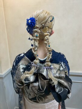 サンク エトワール(Cinq Etoiles) ヘアセット【ツイン編み下ろし】