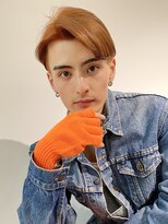 トリッカ シブヤ(TRICCA SHIBUYA)&nbsp;ブリーチ×センターパートメンズスタイル