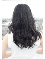 フリッカ(FLYCKA)&nbsp;黒髪フェミニンパーマ