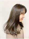 透明感グレージュスタイル