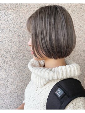 アミュー(amiu) シルバーベージュ/くすみベージュ