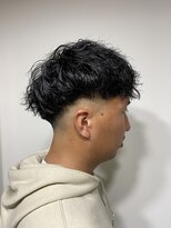 ヘアーラボ ハチ(HAIR LABO HACHI)&nbsp;ツイストスパイラルパーマ×スキンフェード