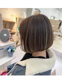 ハイライトで作る大人可愛いボブスタイル