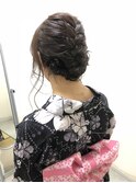 大人っぽ編み込みヘアー