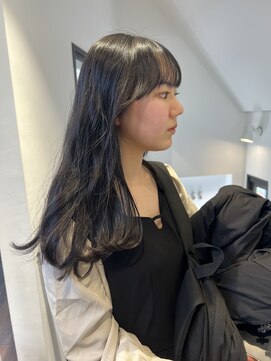 トレス(TRESS) レイヤーミディアム 顔まわりレイヤー 外ハネボブ ニュアンス