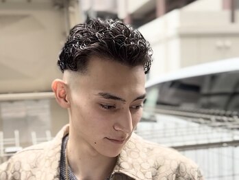 刈部倶楽舞の写真/《天王寺阿倍野/メンズ理容室barber》再現性の高いパーマスタイルが人気！あなたに合ったパーマをご提案◎