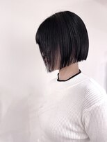 ゼンドットカラスマ(Zen.karasuma)&nbsp;切りっぱなしボブ