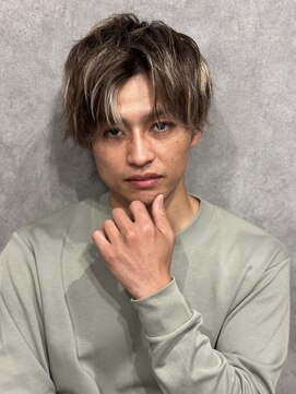 レヴール(reveur) ラフウェーブショート