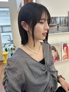 ヘイデイズ(HEY DAYS) 20代30代40代耳掛け長めボブロブミディ小顔切りっぱなし大人ボブ