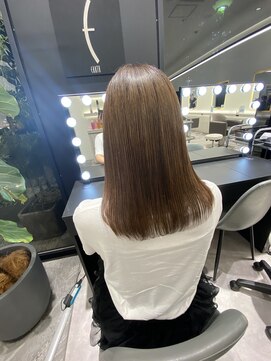 アース 今池店(HAIR&MAKE EARTH) つや