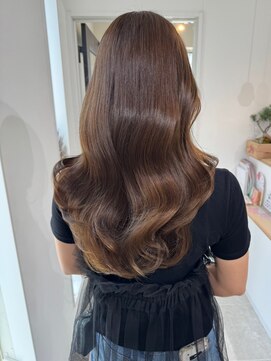 ビビバイベル(BiVi by BHEL) 桑名ロングレイヤーカットハッシュカット透明感カラー重めロング