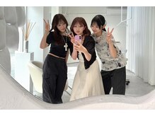 シーン(scene)の雰囲気（様々な技術に特化した女性スタイリストが多数在籍！）