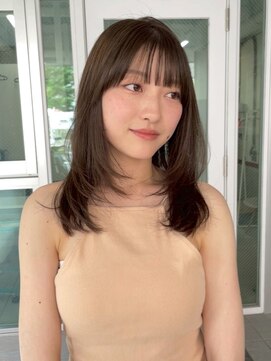 ロイオブジゼル(roi of GiseL) セミロング レイヤーカット シースルーバング 透明感カラー 20代