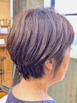 ジョカーレ(giocare)&nbsp;後ろ姿まで美しい、大人のためのショートボブ