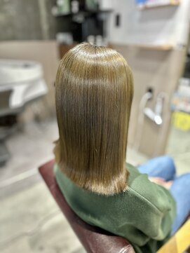 シアート(SHEART) 明るめオリーブ