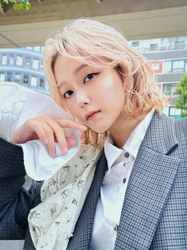 ブレンドバイハピネス(Blend by happiness) 外はねボブ丸みボブベージュ顔まわりレイヤー髪質改善大和西大寺