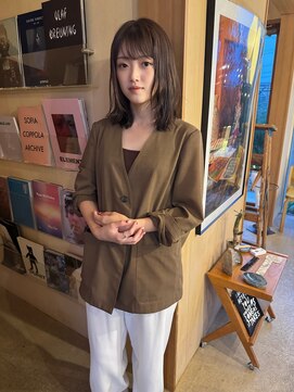 パレス(PAALS) 顔まわりレイヤーカット