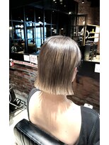 オーガニック アトリエ 大宮(organic+atelier)&nbsp;透明感ハイライト白髪ぼかしグレージュ30代40代50代