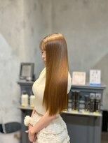 シシ 新宿(She 2.)&nbsp;うるツヤ/髪質改善トリートメント/明るめ透明感カラー/美髪/新宿