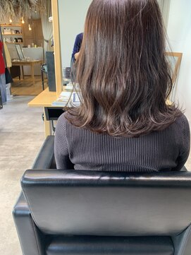 キチ(kichi.) [kichi.] ミディアムロブ×チョコレートブラウン