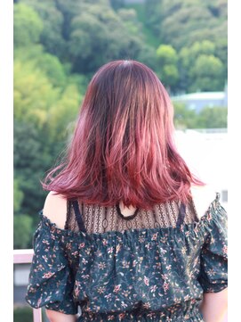 ビアージュ(Viage) 【ブリーチ履歴をつかって】チェリーレッドグラデーションカラー